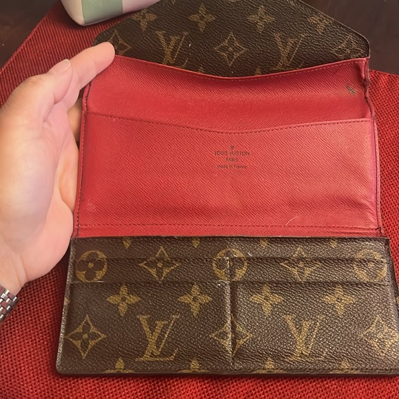 🧚🏻‍♂️CLERANCE 🧚🏻‍♂️Authentic wallet Louis Vuitton needs tlc - Picture 6 of 12